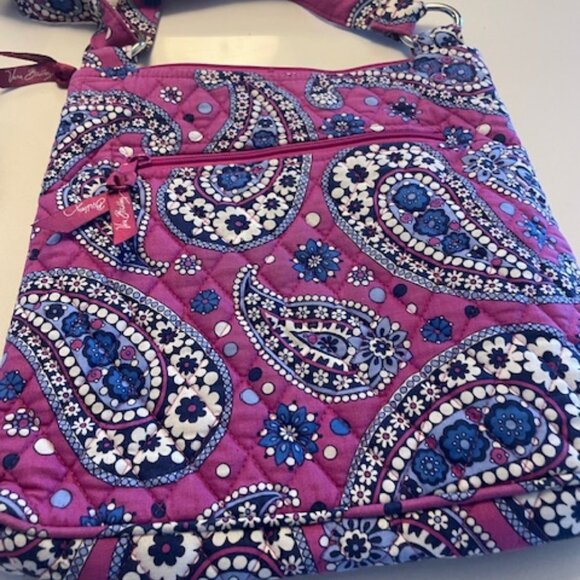 VERA BRADLEY PAISLEY BOYSENBERRY HIPSTER CROSSBODY PURSE & WALLET 2 Piece Set - Picture 3 of 7